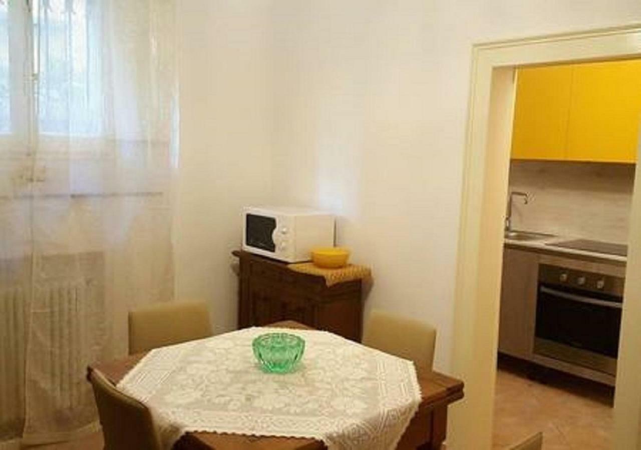 Golden House Apartment โบโลญญา ภายนอก รูปภาพ