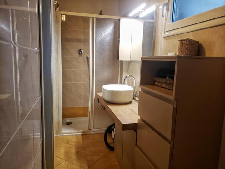 Golden House Apartment โบโลญญา ภายนอก รูปภาพ